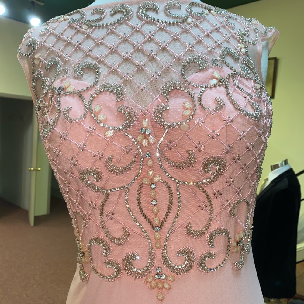 Prom Dress - Picture 2 of 4